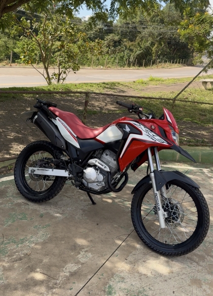XRE 300 